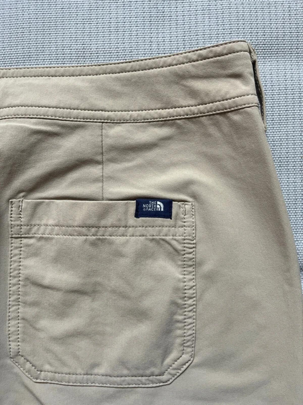 The North Face Women's Lightweight Convertible Walking Trousers - Khaki, Size UK 10