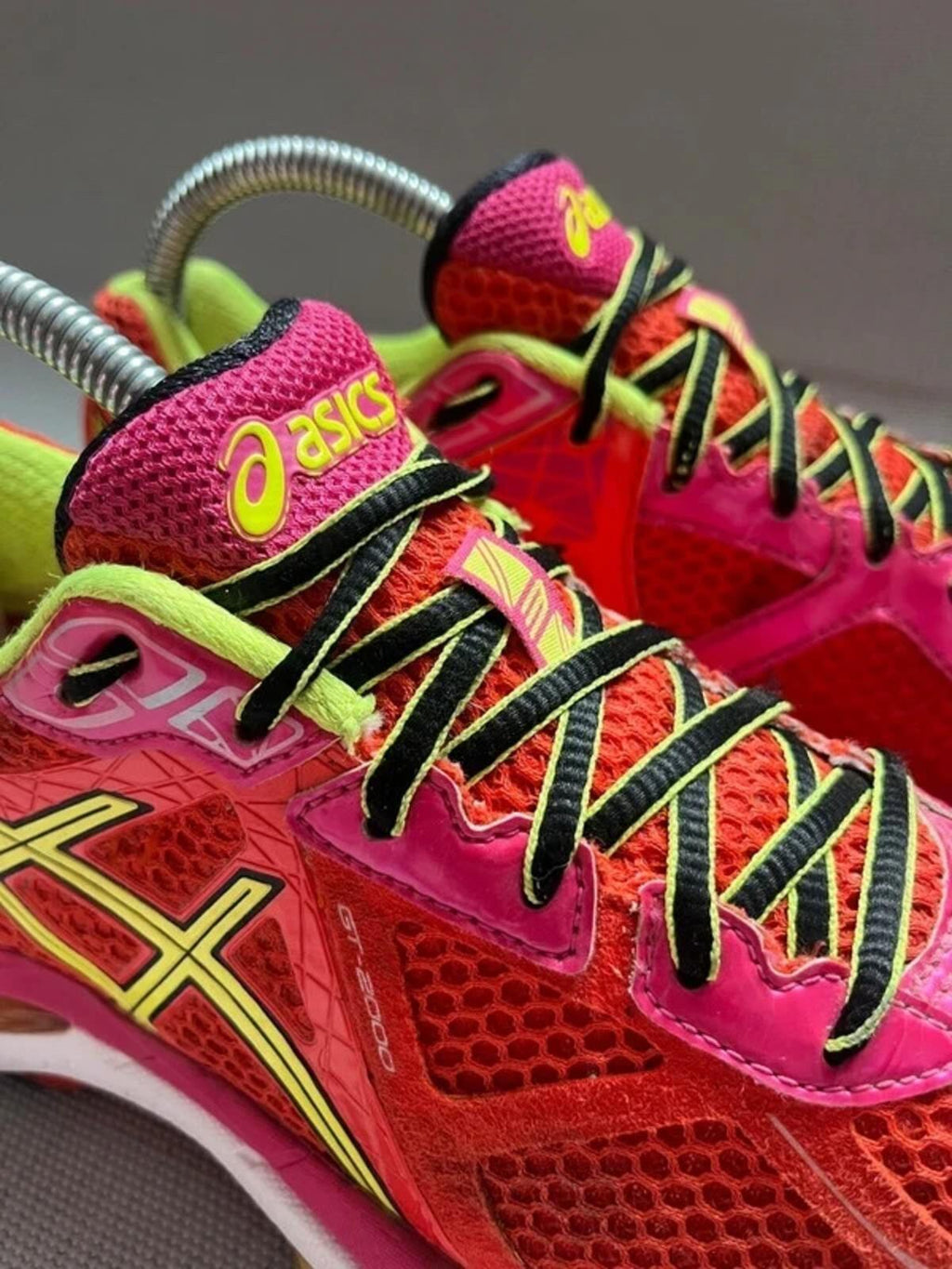 ASICS Women's GT-2000 3 Running Shoes - UK Size 6