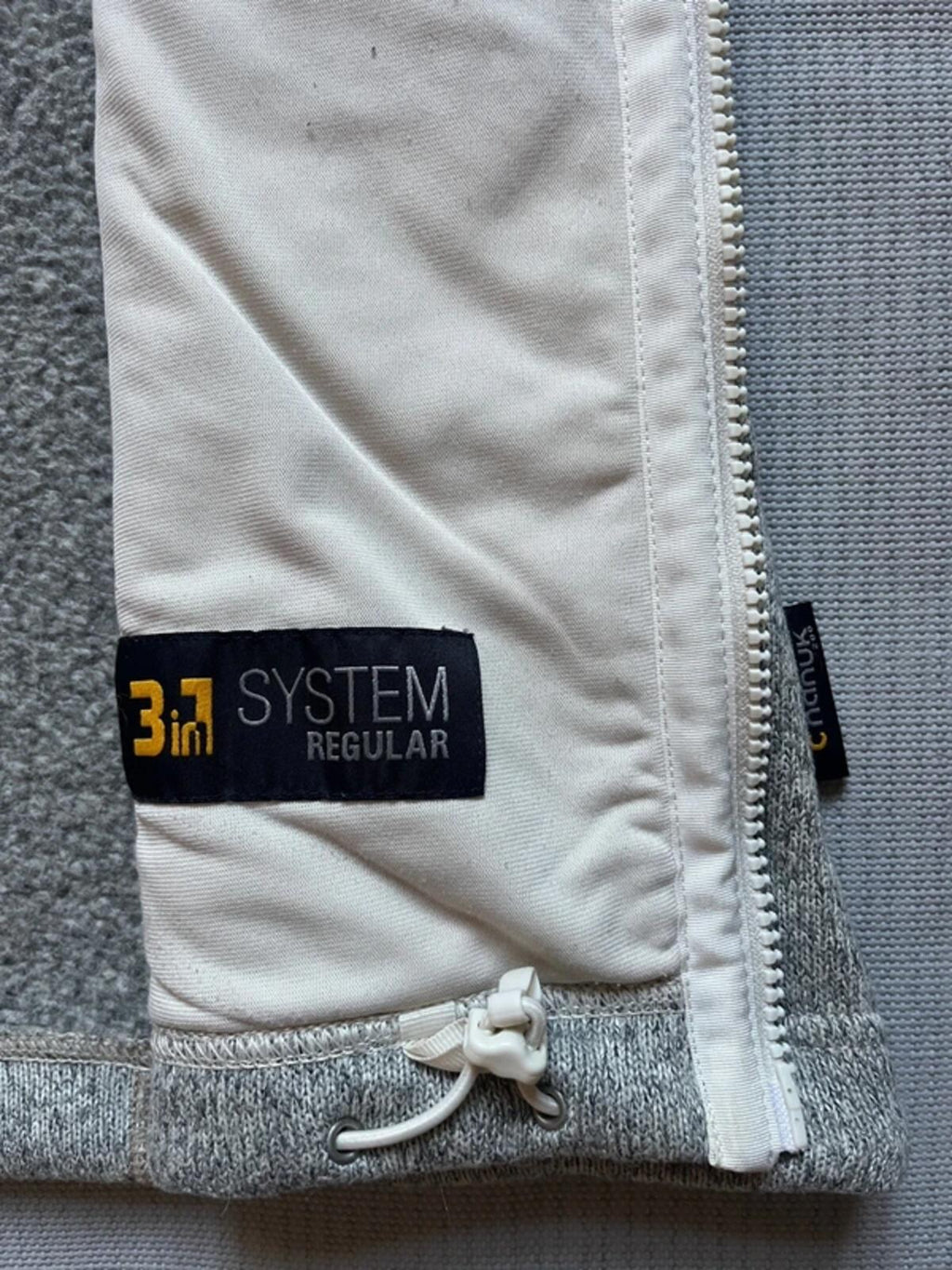 Jack Wolfskin Full Zip Fleece Jacket - Medium, Grey